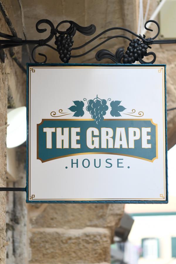 The Grape House Apartment Akko Bagian luar foto